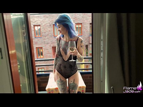 ❤️ Ogromna dziewczyna ssąca i pieprzy się namiętnie pod gołym niebem ❤❌ Porn video at us ❌️
